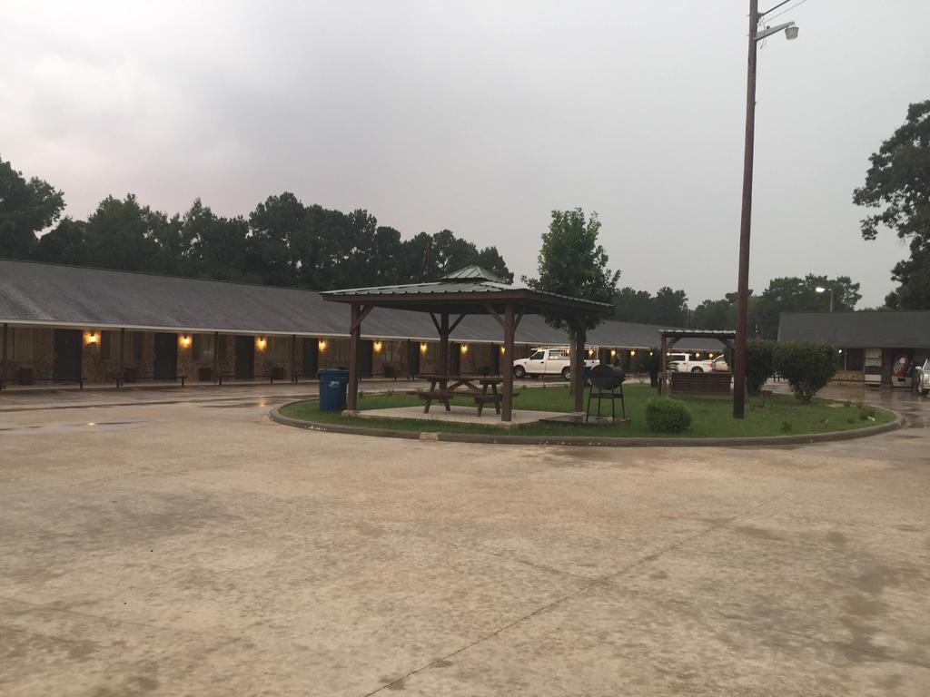 Garden Inn And Suites Silsbee 외부 사진